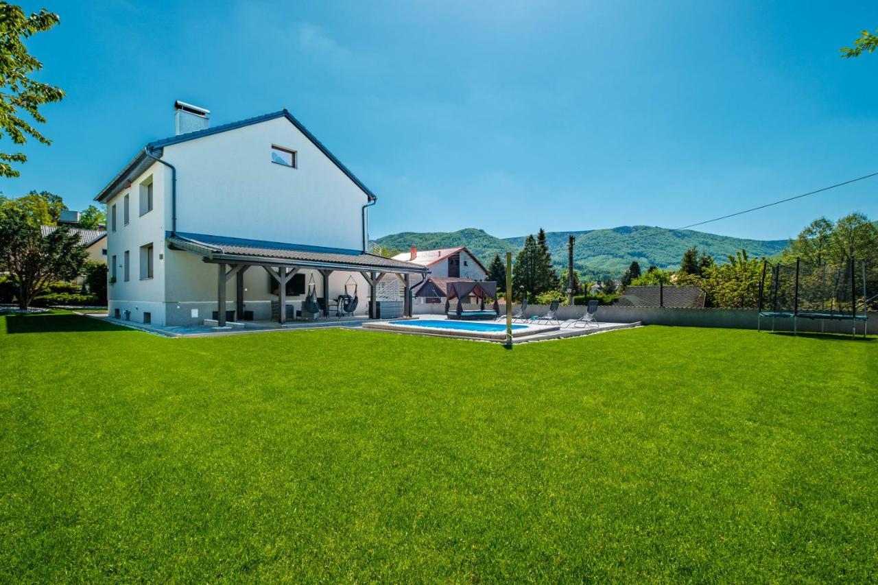 Ferienwohnung Apar7Man Jizerske Hory Hejnice Exterior foto
